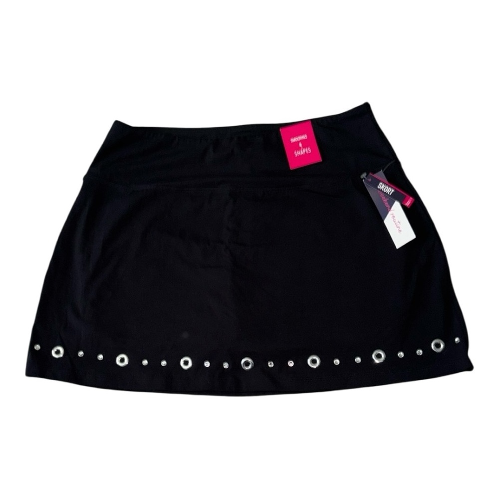 NWT WEEKEND ROUTINE SKORT, W:17.5”, L:18”, Rt $48